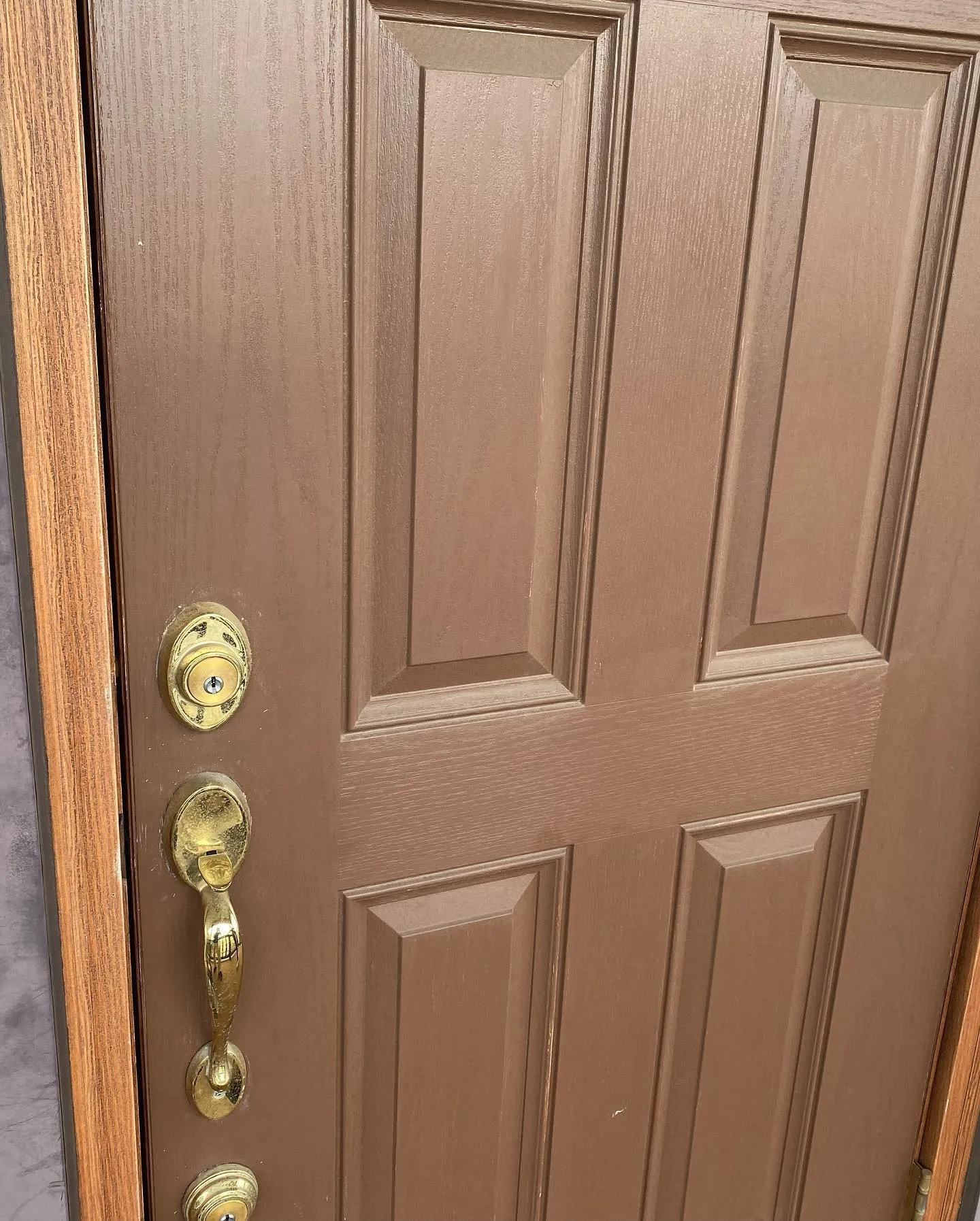 玄関鍵の開錠依頼を頂きました。